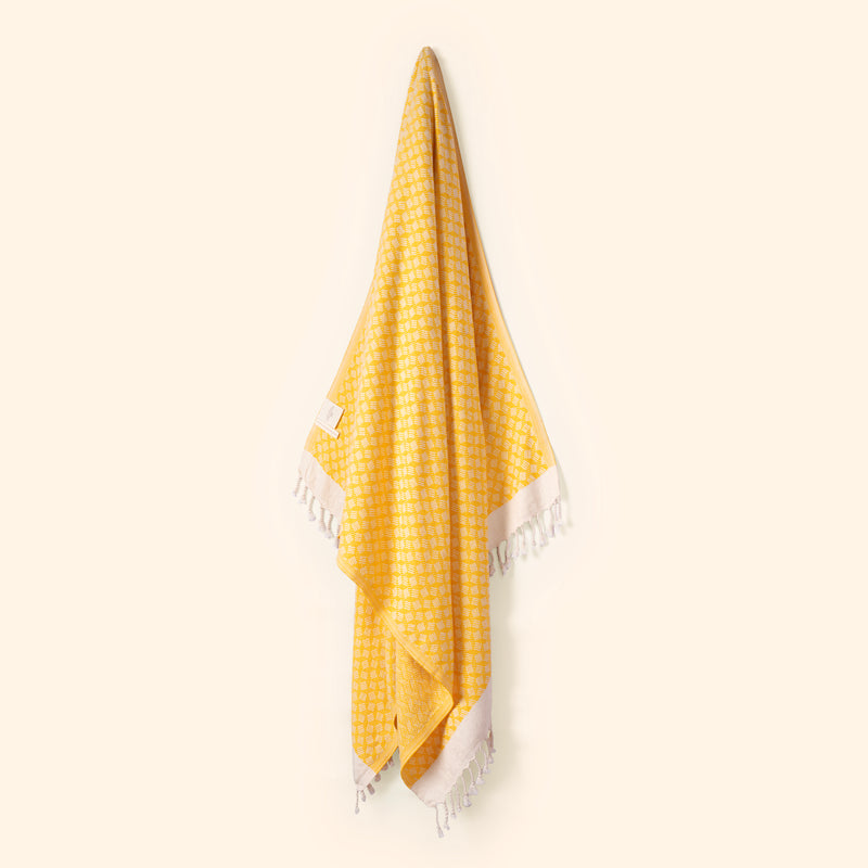 Modern Love Pure Cotton Bath & Beach Towel In Sunny Yellow