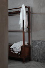 Plush & Bare Pure Cotton Hand Towel In White