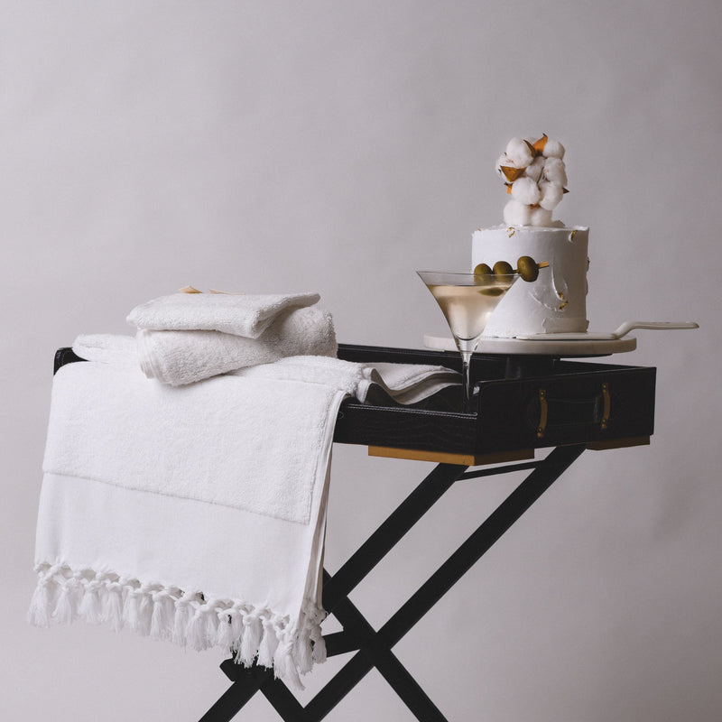 Plush & Bare Bath Towel In White